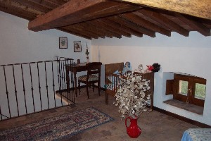 Xtrallusion offers characteristic Bed and Breakfast, B&B, Guest House, Hotel, Albergo and Country Lodge accommodation in Italy. Plus independent self-guided Walking, Adventure, Activity, Skiing and Paragliding Holiday itineraries on the Italian Rivieras, in the Italian Lakes, in the Italian Alps and in some of the most beautiful corners of Italy.